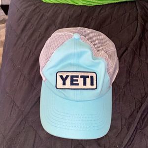 Mens Yeti mesh cap